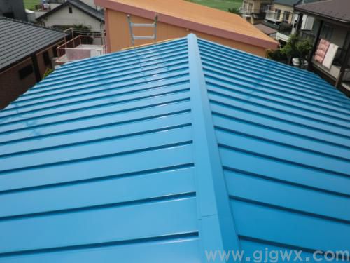 彩鋼瓦屋面出現漏水和生銹,該如何修復翻新?(圖1) 彩鋼瓦屋面出現漏水和生銹,該如何修復翻新?(圖1)